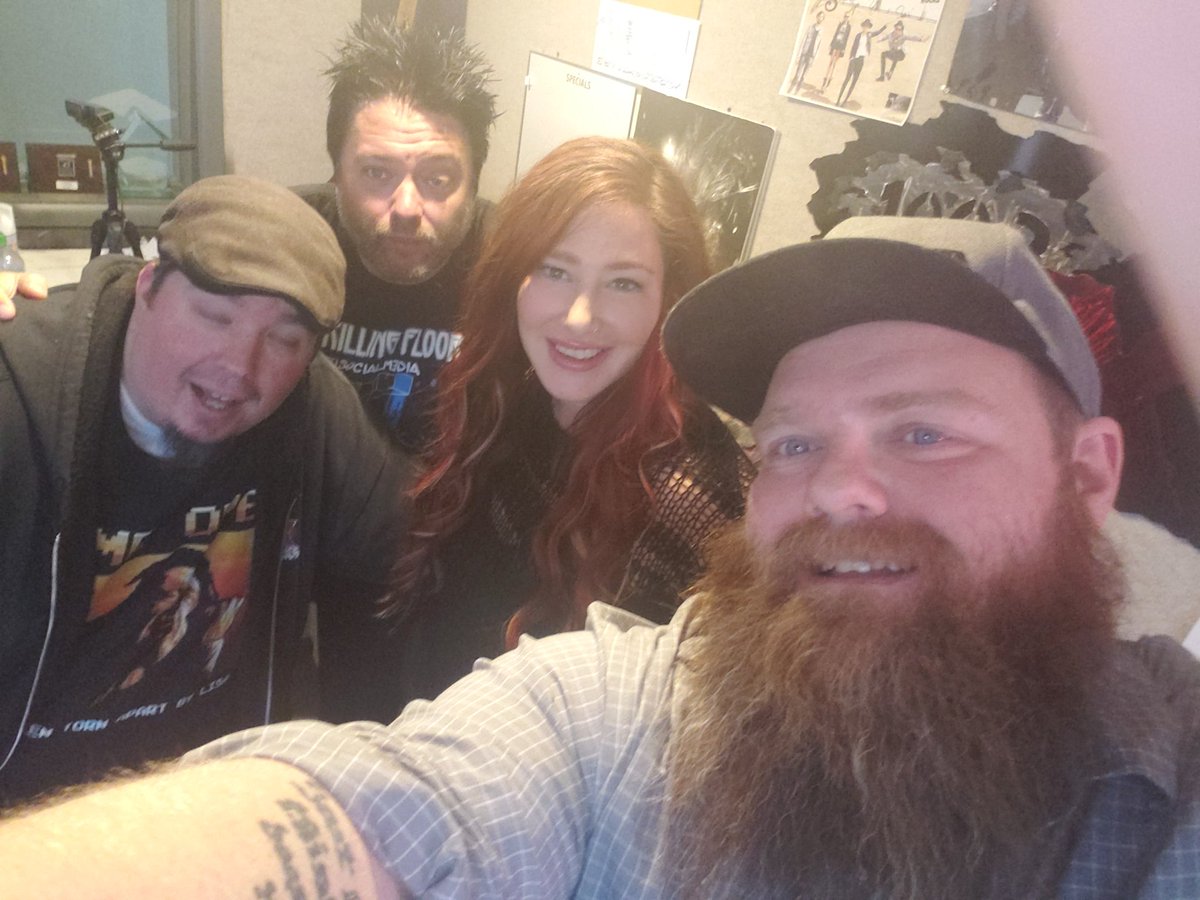 BigJXman's tweet image. Got to hang with @tiffanytunes this morning. She can bring the Rock. #PiecesOfMe