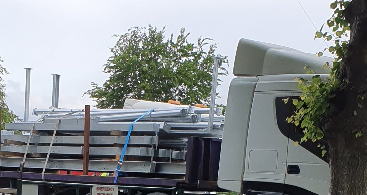 Another delivery of steel! 😮🔩 <a href="/Jesse83Diner/">Jesse's Diner</a> is this for your new extension? 😋 So much going on in <a href="/TornadoSprings/">Tornado Springs</a> at the moment!