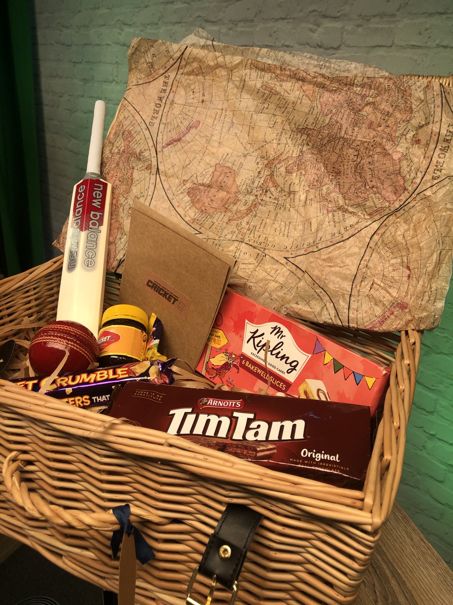 Cricket 19 is available on Xbox One 🏏🎉

RT + Follow @XboxUK to be in with the chance of winning this luxury UK + Australia inspired hamper full of goodies! 😱

Winner announced Thurs 6th June. T&amp;C’s ➡️ pastebin.com/HcmQGSU2