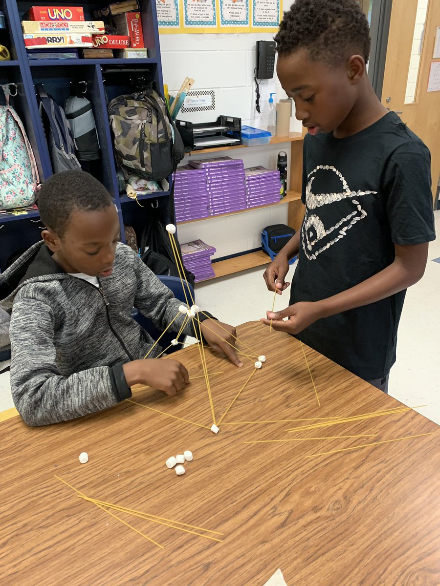 PaulaRay74's tweet photo. What to do the last week of school?! More learning and more fun! @MangumExplorers #MangumRocks #WeAreDPS https://t.co/dagCK0733x