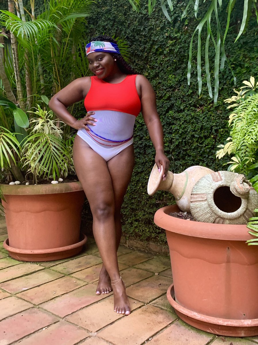 chokola_'s tweet photo. Anyone else proud to be Haitian?

 #Haitian #Haiti #HaitianWomen #Ayiti #ayicien #HaitianWoman #melanin #melaninqueen #haitianpride https://t.co/8wamWzeYVZ