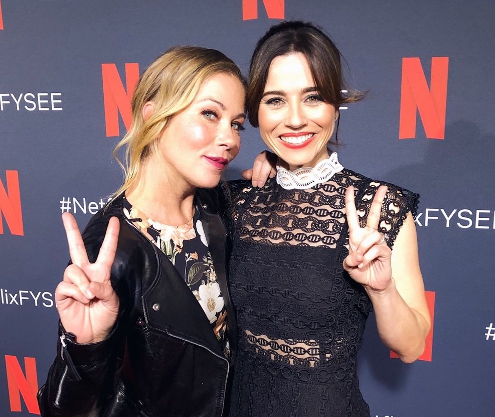 enews's tweet photo. It's official. #DeadtoMe is coming back to life for a 2nd season! https://t.co/oDPdjAVv0w
