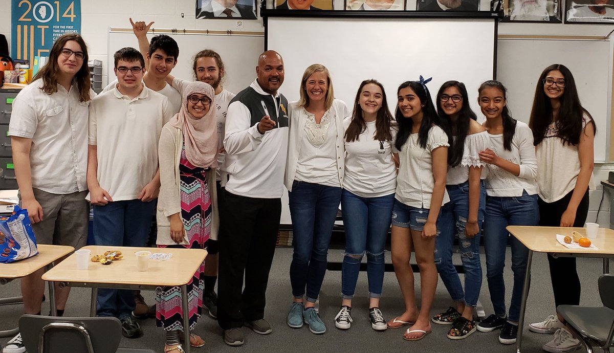 Celebrating the 100th anniversary of the 19th Amendment giving women the right to vote! Go Go Mustangs!!
<a href="/meteavalley/">Metea Valley HS</a>