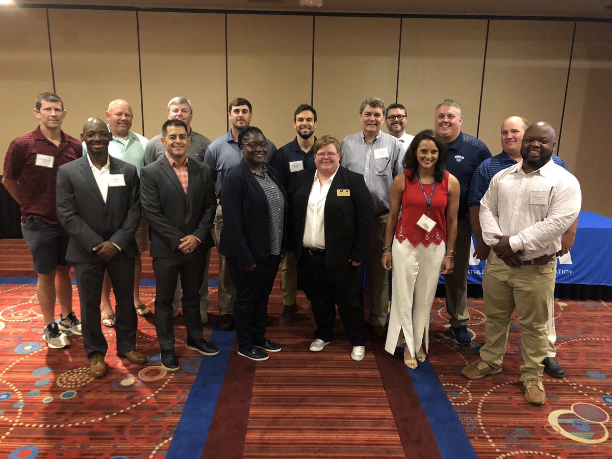 My_MATA's tweet image. University of West Alabama Alumni today at MATA #UWAAthleticTraining #MATA2019