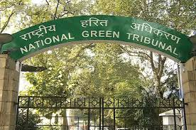 #BIGNEWS: The #NationalGreenTribunal has directed #Delhi government to evolve a monitoring mechanism along the national highways. The bench headed by #NGT Chairperson Justice #AdarshKumarGoel asks the government to stop illegal constructions near the highway.
