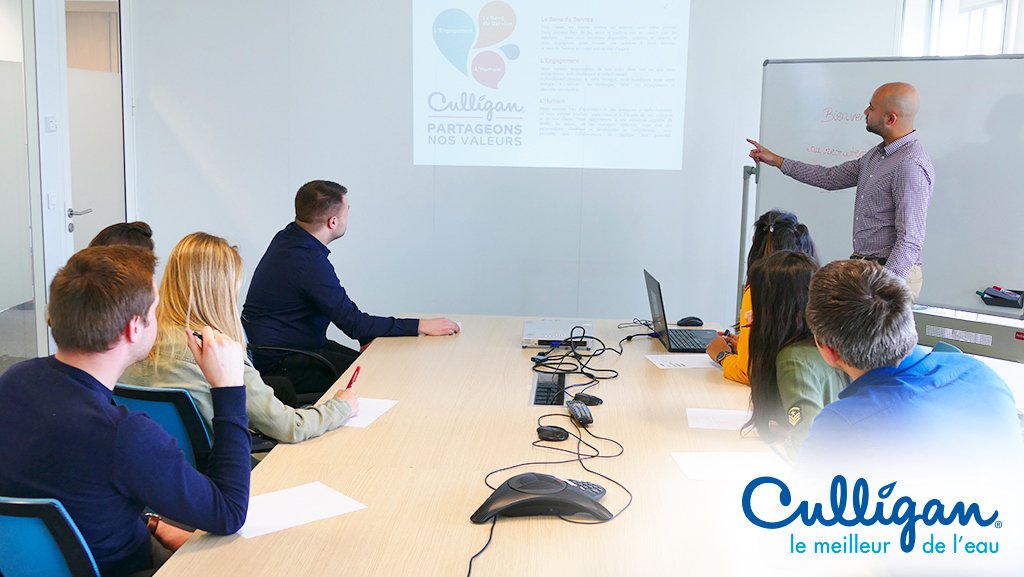 CulliganRecrute's tweet photo. 📅 Vous êtes basé sur le département de l'Oise (60) et êtes à la recherche d’un job épanouissant et challengeant? 
La #TeamCulligan vous attend nombreux pour un Job Dating le 05 juin 2019 de 13h30 à 15h30 au @pole_emploi de @Margny60280 😉 https://t.co/uFLUBShSKX