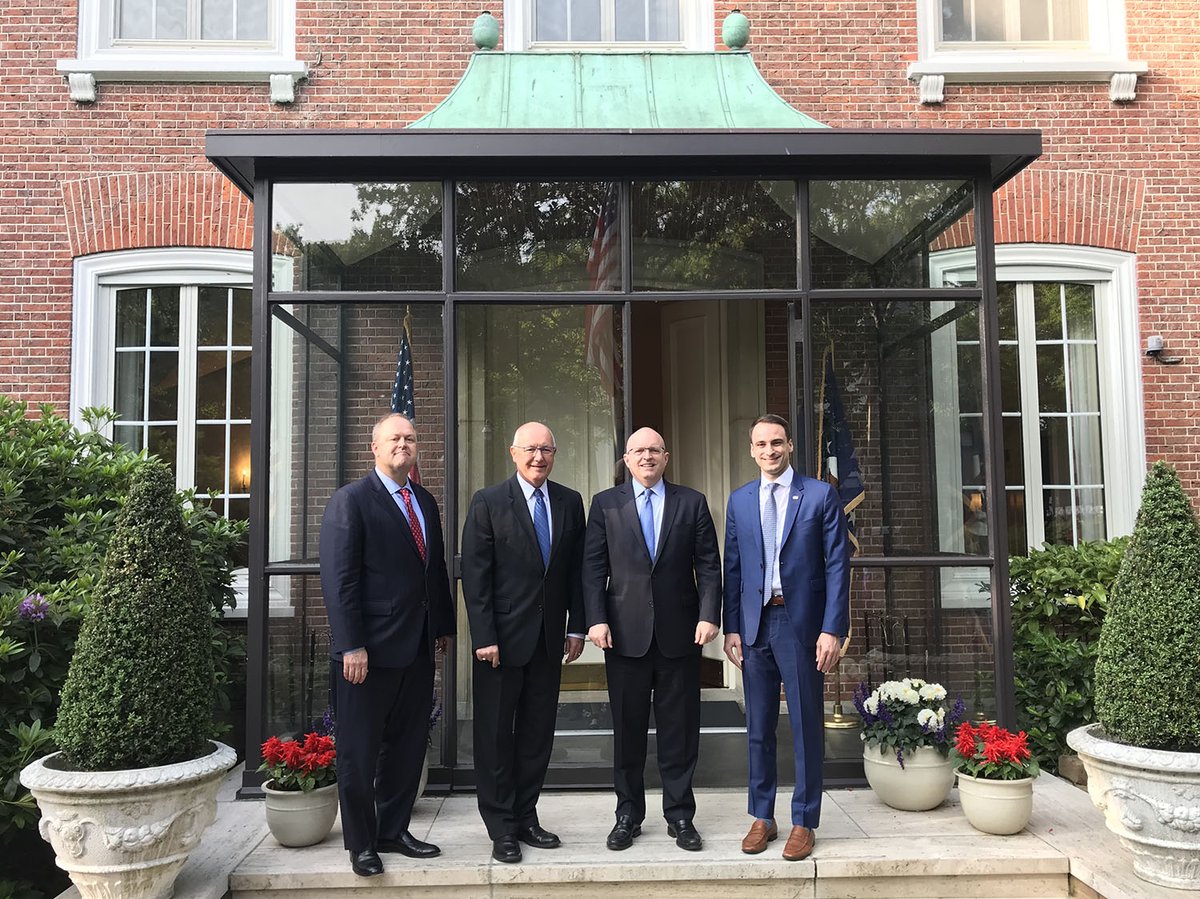 usambnl's tweet image. Power breakfast with Deputy U.S. CTO Michael Kratsios @WHOSTP , State Dept Counselor Brechbuhl, &amp;amp; Assistant Secretary Reeker as we prepare for the first full day of @theGESsummit #GES2019 excited for 2 days of entrepreneurship, development, and innovation!
