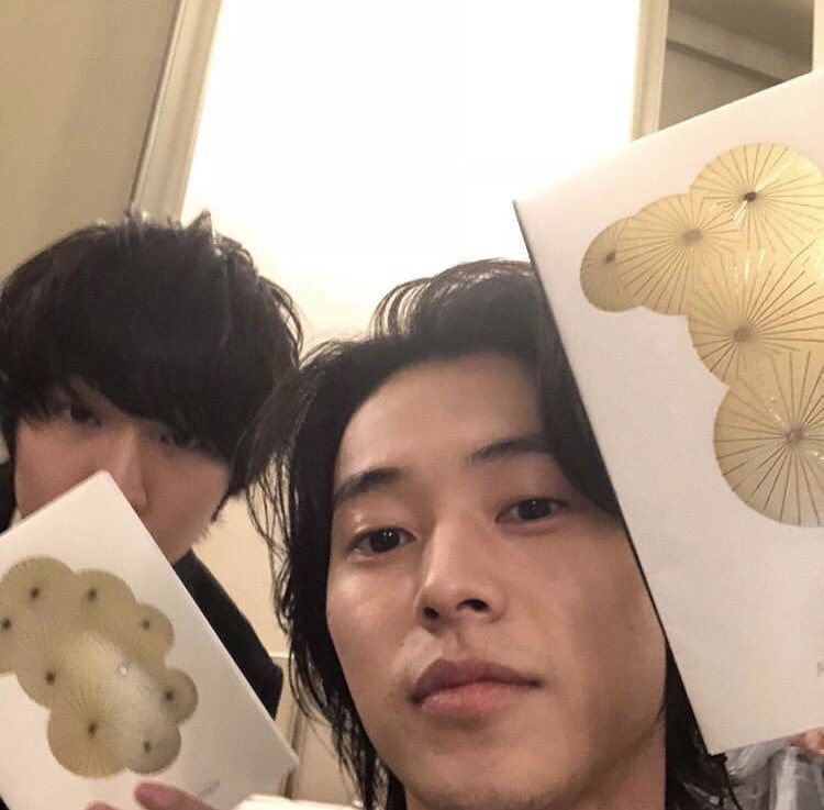 09__Kento's tweet photo. 一般人なら確実に事故る角度を
バッチリ決めてくる国宝級イケメン https://t.co/pZSR08laX4