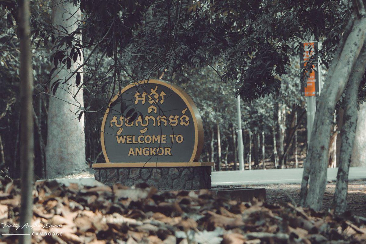 AngkorTrinity's tweet image. បើនិយាយពីអង្គរគឺដឹងតែពីត្រចេះត្រចង់ រុងរឿង ថ្កើនថ្កាន និងឧត្តុងឧត្តមក្រៃលែងណាស់។
When saying about Angkor is widely known as it is splendid, it is magnificent and it is a very fast-developed city.