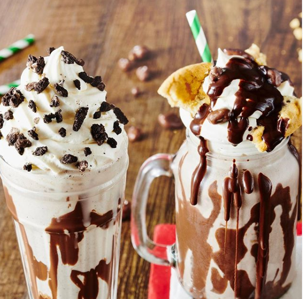 Fort_Shopping's tweet photo. We're getting our freak on with these milkshakes from @frankienbennys!
#ThinkFortFirst for Frankie & Benny's https://t.co/f7UfTTVwhi