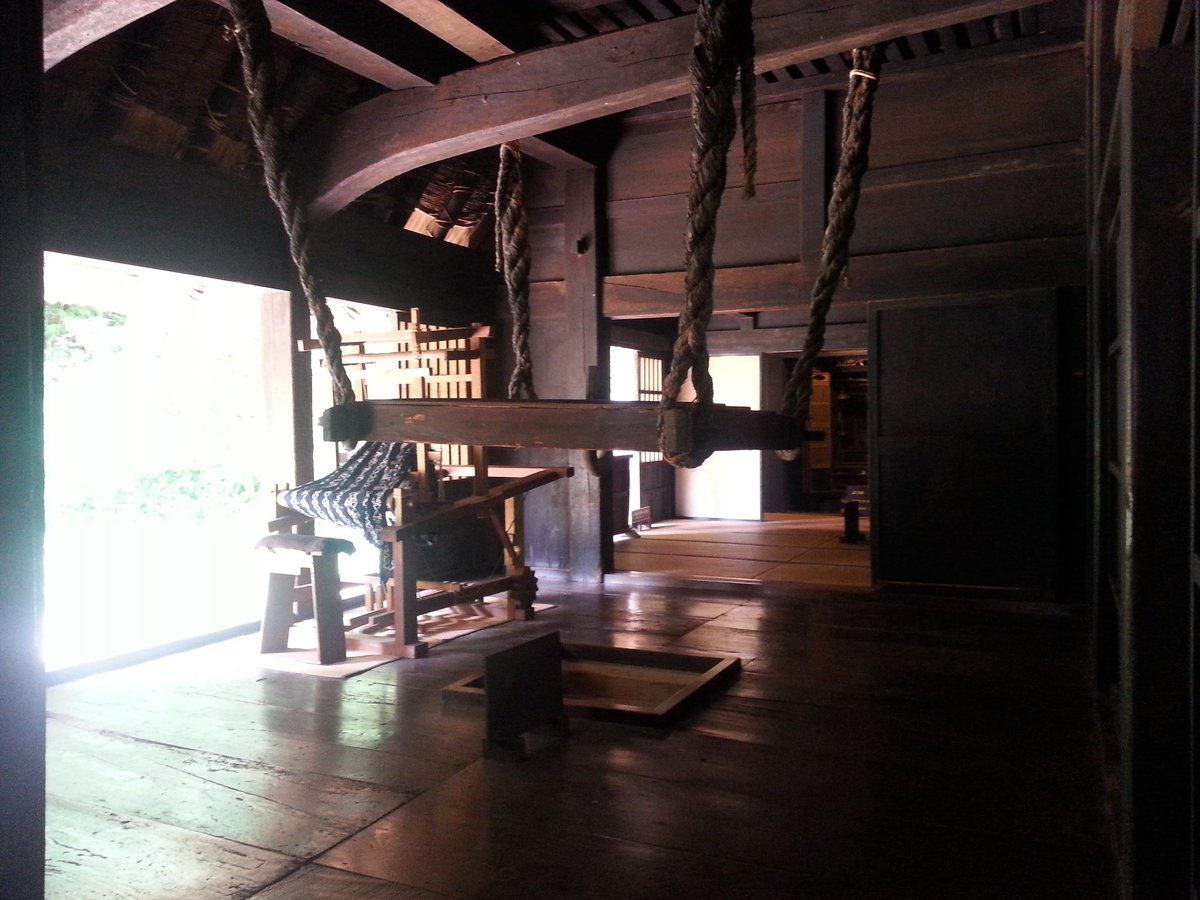 mitchell_epp's tweet image. Another thing i found interesting during the open air museum was that merchants would go to houses and purchase excrement for fertilizer or gun powder production. #JILC2019