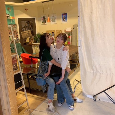sanghak70's tweet photo. 190604 ♡♡레터
[From. 라임] 헤헤
⠀⠀⠀
라임을 피하는 방법

출처: 헬로비너스 공식 팬카페 (https://t.co/BE0bHdNdsZ)

#헬로비너스 #hellovenus #라임 #헬로비너스라임 #hellovenuslime #김혜림 #여름 #헬로비너스여름 #hellovenusyeoreum #안가령
#yeoreum #유나결 #YuNaGyeol https://t.co/QtKhANi65I