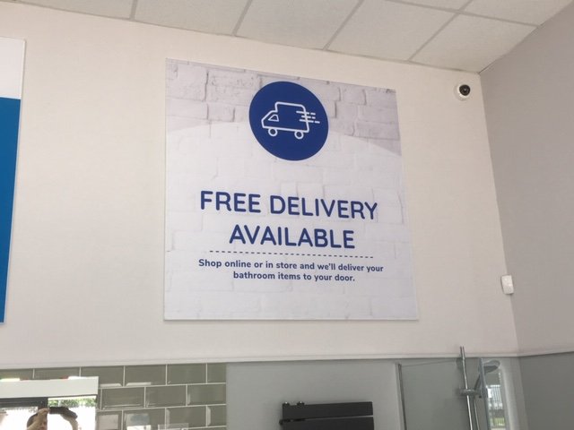 SignsRW's tweet image. A mix of full colour window graphics, a sign tray and internal fabric tension signage for @bathtakeaway in Birmingham &amp;amp; Manchester 👍🤩🙌

#signs #signage #retail #internal #external #comms #branding #Manchester