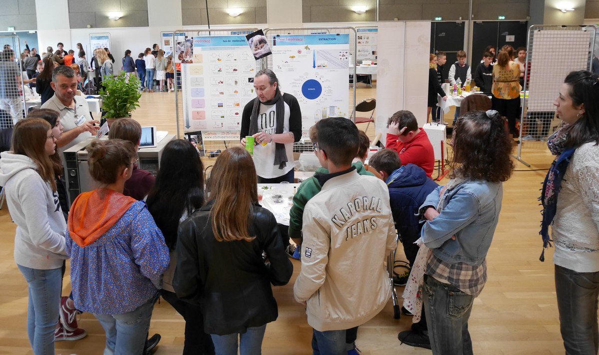chimie_ISCR's tweet image. Retour sur la onzième édition des rencontres « Chimie &amp;amp; Terroir » qui avait lieu à Carhaix du 23 au 25 mai avec la présence de plusieurs membres de @chimie_ISCR - iscr.univ-rennes1.fr/umr/actualites…
@INC_CNRS @CNRS_dr17 @UnivRennes1 @ENSCR @INSA_Rennes