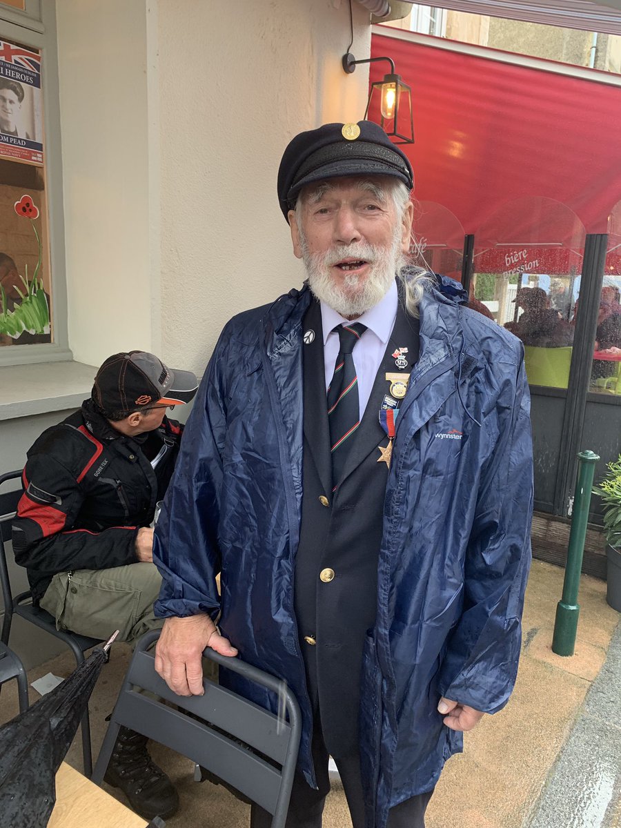 monkeymidd's tweet photo. When you get to meet The lovely Jim Radford who is currently number one in the UK charts @andyturner219 @normandytrust JimRadford #shoresofnormandy #normandy19 https://t.co/JIf6w6vC3O