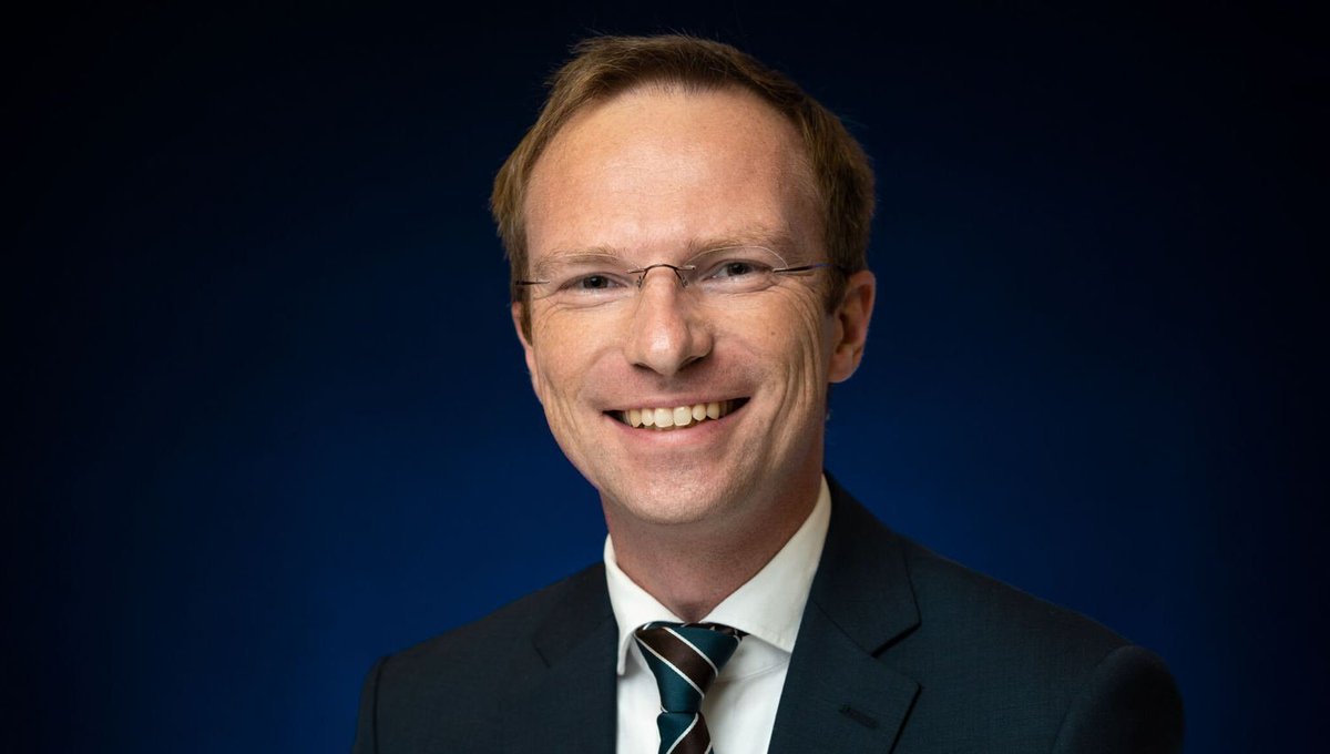 DPM20_17's tweet image. Im persönlichen #Interview erklärt Dr. Carsten Behrens, warum #Prozessmanagement überhaupt Agilität braucht und welche drei konkreten Tipps er zur Umstellung auf agiles Management hat.

der-prozessmanager.de/aktuell/interv…

#modellaachen #businessprocessmanagement #AgileTransformation