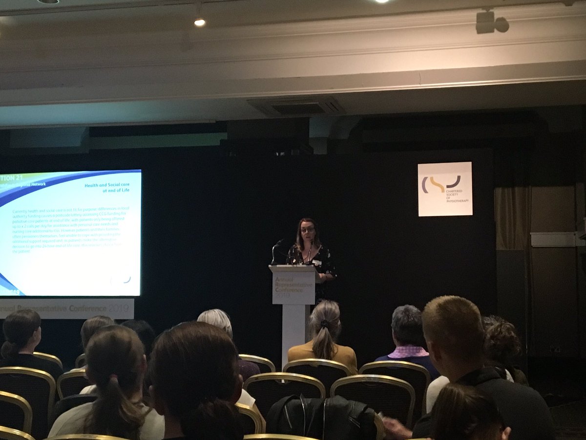 PhysioNNRS's tweet photo. @LorraineAllchu2 moves @thecsp ARC motion 21 on Health and Social Care at End of Life #CSPARC2019 #MembersMakeARC https://t.co/26kzI5Co8x