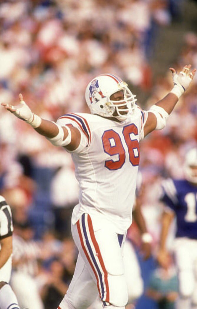We've got Brent Williams days left until the  #Patriots opener!A 7th round pick in 1986, Williams made an immediate impact with 7 sacks & 4 recovered fumbles his rookie yearHe had 43.5 sacks in 8 seasons with the Pats, which at the time was 2nd most in team history (now 6th)