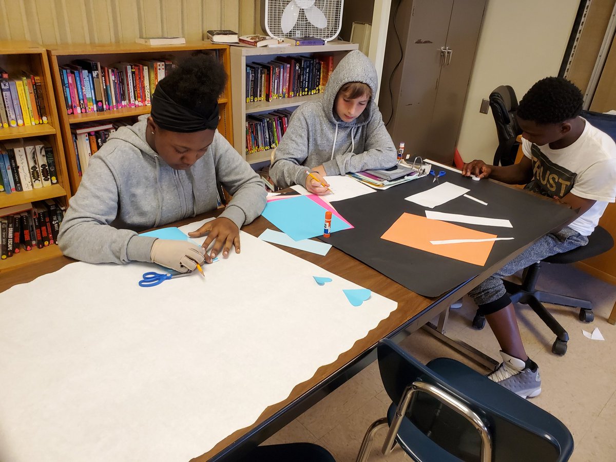 Ms_Allen123's tweet photo. This Is Me Project creation in KJS! #Sennettshines https://t.co/9TSe3svr88