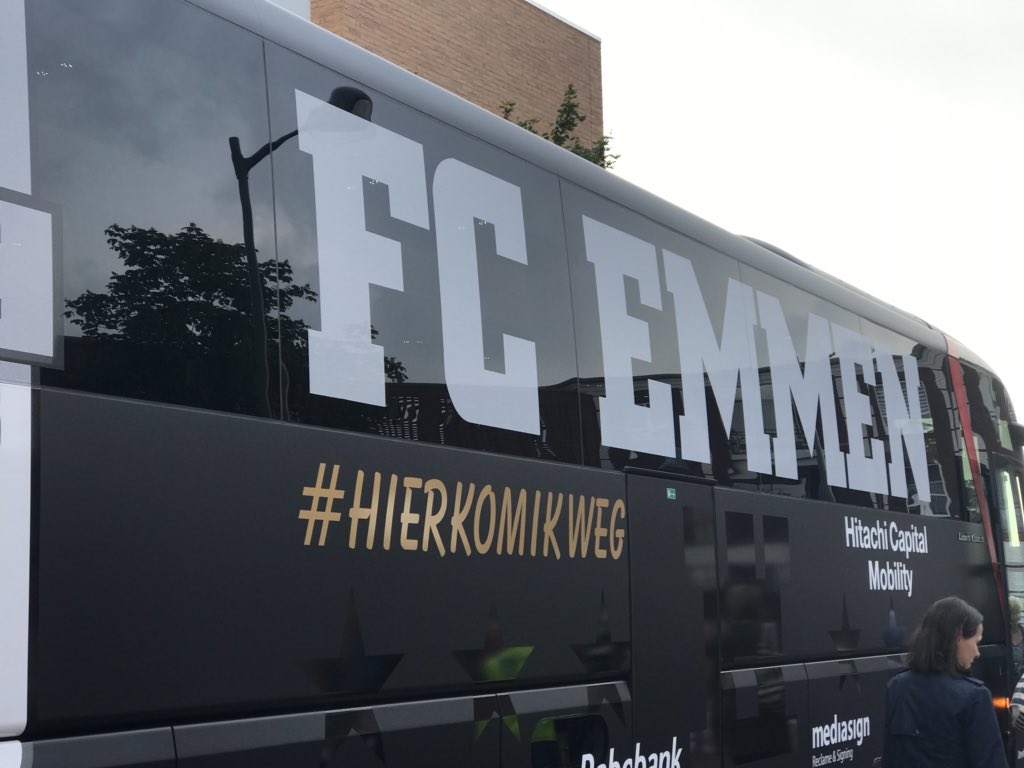 IKCSterrenschip's tweet photo. Een geweldige schoolreis vandaag voor de groepen 1-2. Met de spelersbus van FC Emmen naar de @deberenkuil in Grolloo. Klimmen, klauteren, en dan met het mooie weer ook nog eens waterplezier. ☀️💦 https://t.co/eq0BQUa1nY