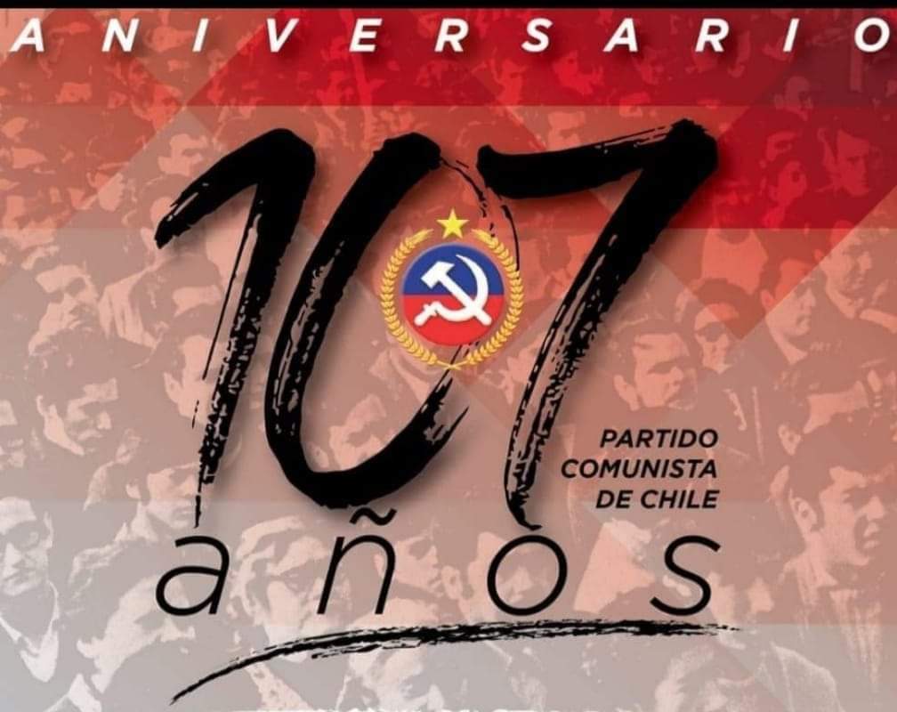 BValpo's tweet photo. #107AñosPC  una vida de luchas junto al pueblo ✊✊✊ https://t.co/TJsnphZoBX