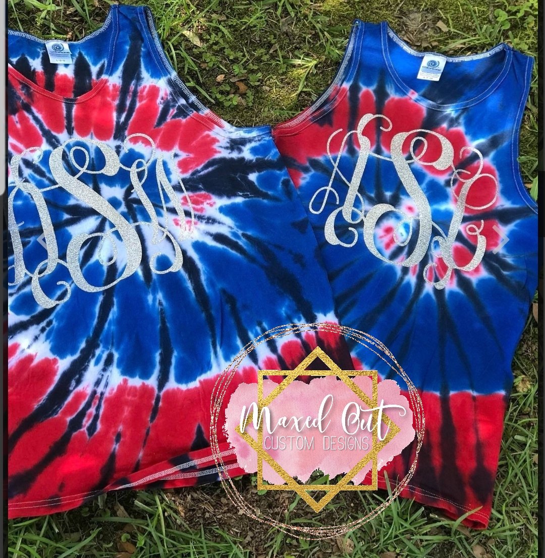 khunsinger_'s tweet photo. I launched my 4th of July shirts this morning and I am obsessed 😭❤ like 20 designs total https://t.co/l1YpilL5tw