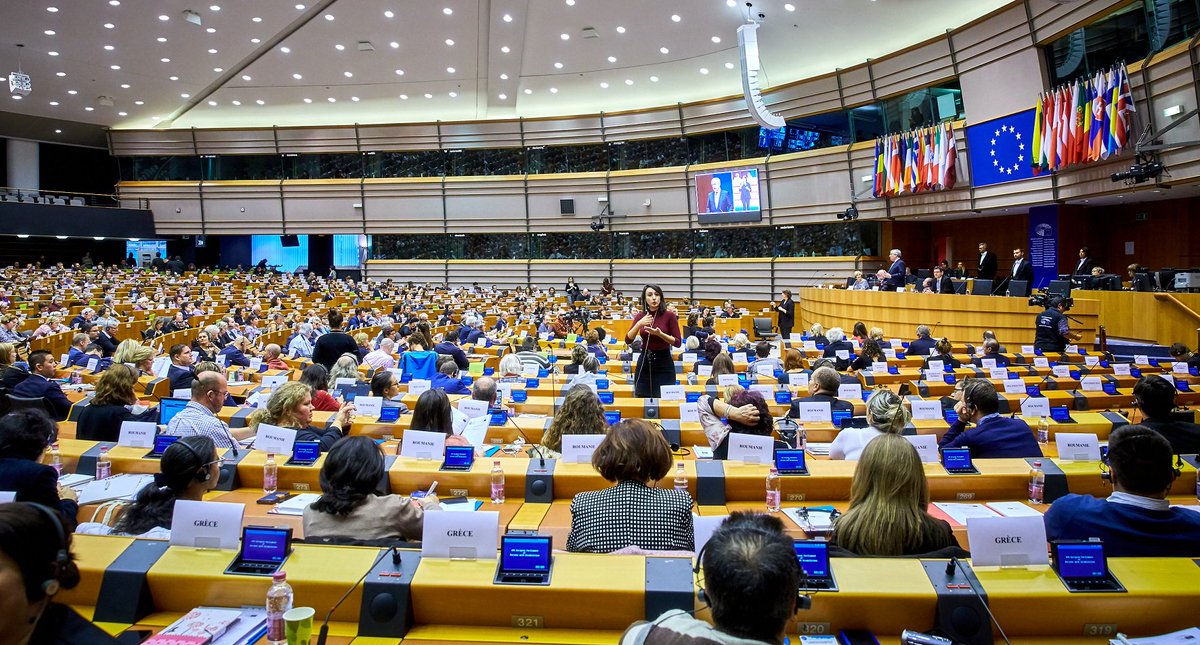 MyEDF's tweet photo. Our General Assembly, reunited this weekend, calls for a swift re-establishment of the @Europarl_EN #DisabilityIntergroup.
85 elected MEPs signed our pledge "EU for Disability Rights". We count on them to re-establish the Intergroup.
Read resolution: https://t.co/I1HUdcQsVP https://t.co/nZTnsQNBhr