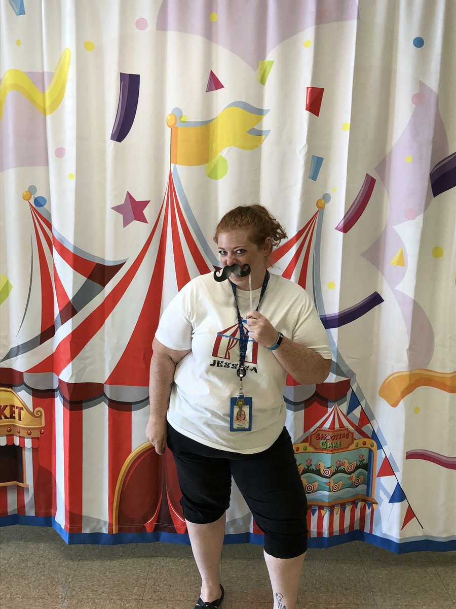 Vicker McClain -Assistant Principal tweet media