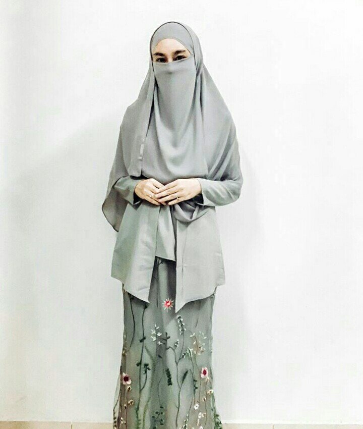 ⊹✿ @in ✿⊹ tweet media