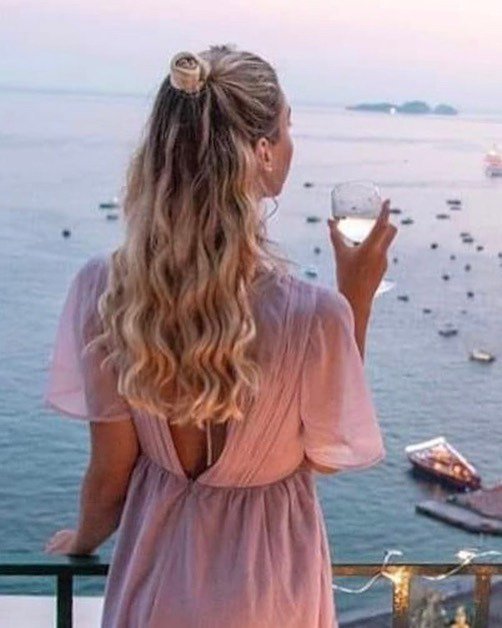 ProNutriWorld's tweet photo. Give your self a MANE that can conquer any day of the week. Visit https://t.co/LEtpQVyFfC to shop and see your hair transform as little as 60 days ⭐️ 🌱 #hairtips https://t.co/T7YC8v0lmz https://t.co/ItBAtaxXLd