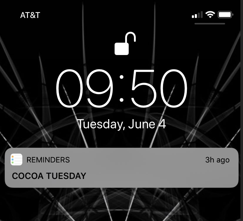 Selena_Cardiel's tweet photo. i graduated 3 years ago and still have my cocoa tuesday reminder from ap calc https://t.co/3sHjKXAdSz