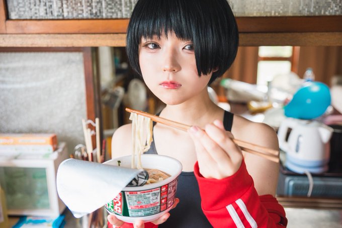 コスプレイヤー社員食堂ギラギラのTwitter画像27