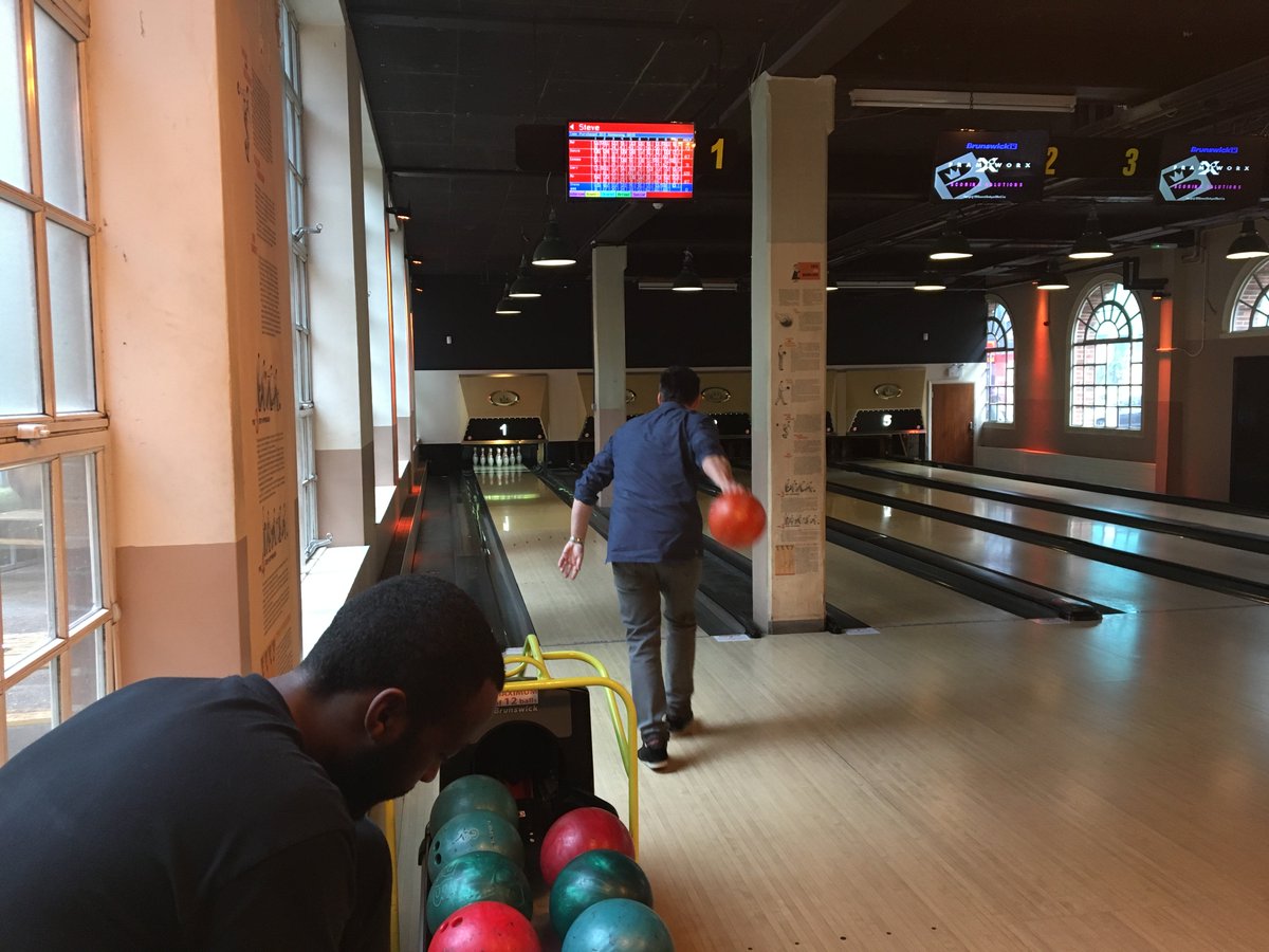 point_creative's tweet image. The bowl style of winners! Thanks @thelanesbristol for a great #bristol #lunchsocial