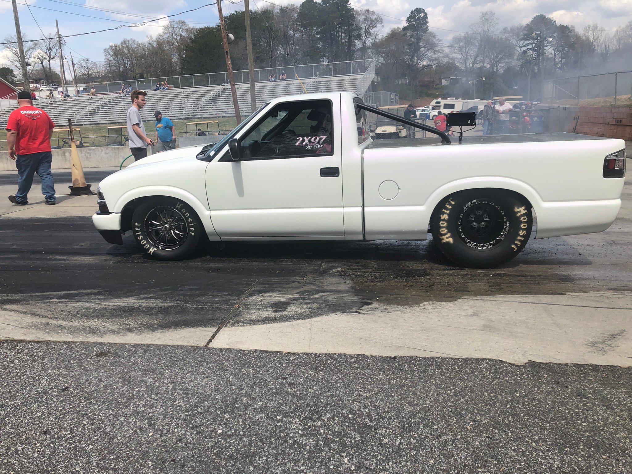 JEGS Performance on Twitter: "Let's tear into another great #TruckTuesday  with a clean 2000 S10 riding on #HoosierTires and #WeldWheels, courtesy of  Samantha Hollingsworth. . https://t.co/KX5FcfTsa5 . # JEGS #Dragtruck #s10  #Chevroletperformance