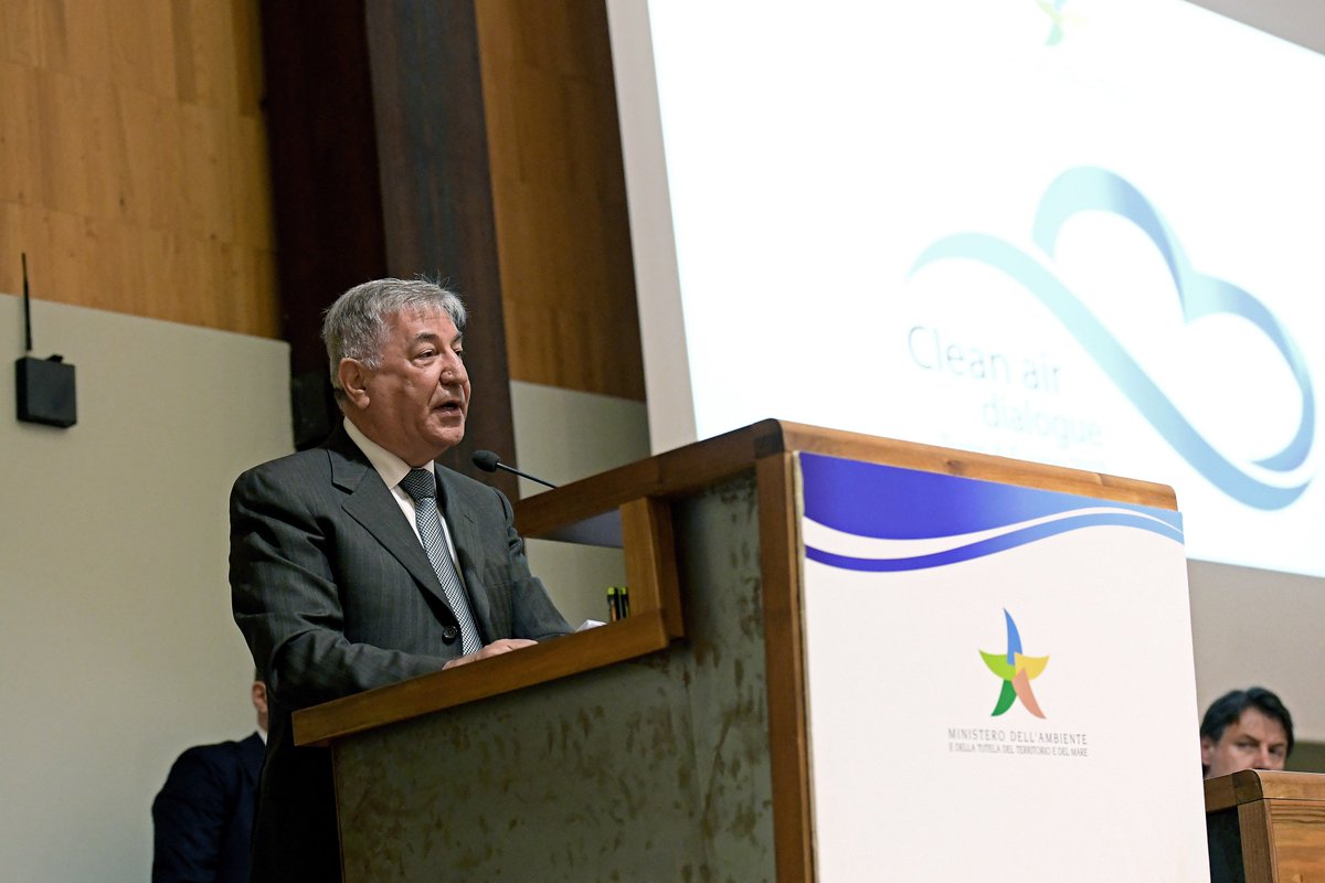 EC_AVService's tweet photo. 📷 Visit of Commissioner @KarmenuVella to Turin, Italy, and participation in the Italian Clean Air Dialogue | See photos: https://t.co/DmqpUVShfp

#CleanAir19 #AriaPulita #CleanAirEU https://t.co/9gzzERz0v6