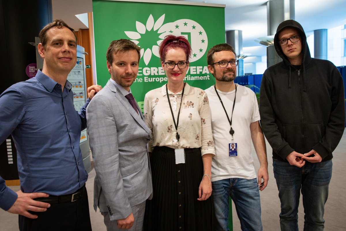 We are pleased to announce that a further 5 MEPs joined the <a href="/GreensEP/">-</a> 🎉💪🏻

Welcome to:
@PiratKolaja, <a href="/MarketkaG/">Markétka Gregorová 🦄</a>, <a href="/vonpecka/">Mikuláš Peksa 🇪🇺 🇺🇦</a> from <a href="/PiratskaStrana/">Piráti</a> 🇨🇿
<a href="/echo_pbreyer/">Patrick Breyer #JoinMastodon</a> from <a href="/Piratenpartei/">Piratenpartei</a> 🇩🇪
@nicosemsrott from <a href="/DiePARTEI/">Die PARTEI 🪣</a> 🇩🇪

We are now 74 &amp; talks with other parties are still ongoing 💚