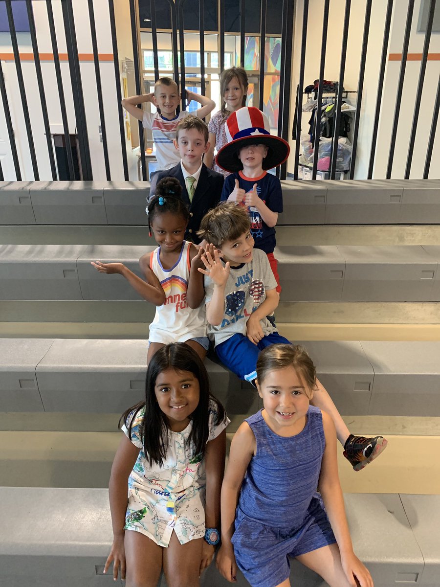 Evie_YGH's tweet photo. 8 Days Left In First Grade!!! #countdown #stormingintosecondgrade @HearstRm219 @dcpublicschools @hearstes https://t.co/TKMD15KLA4