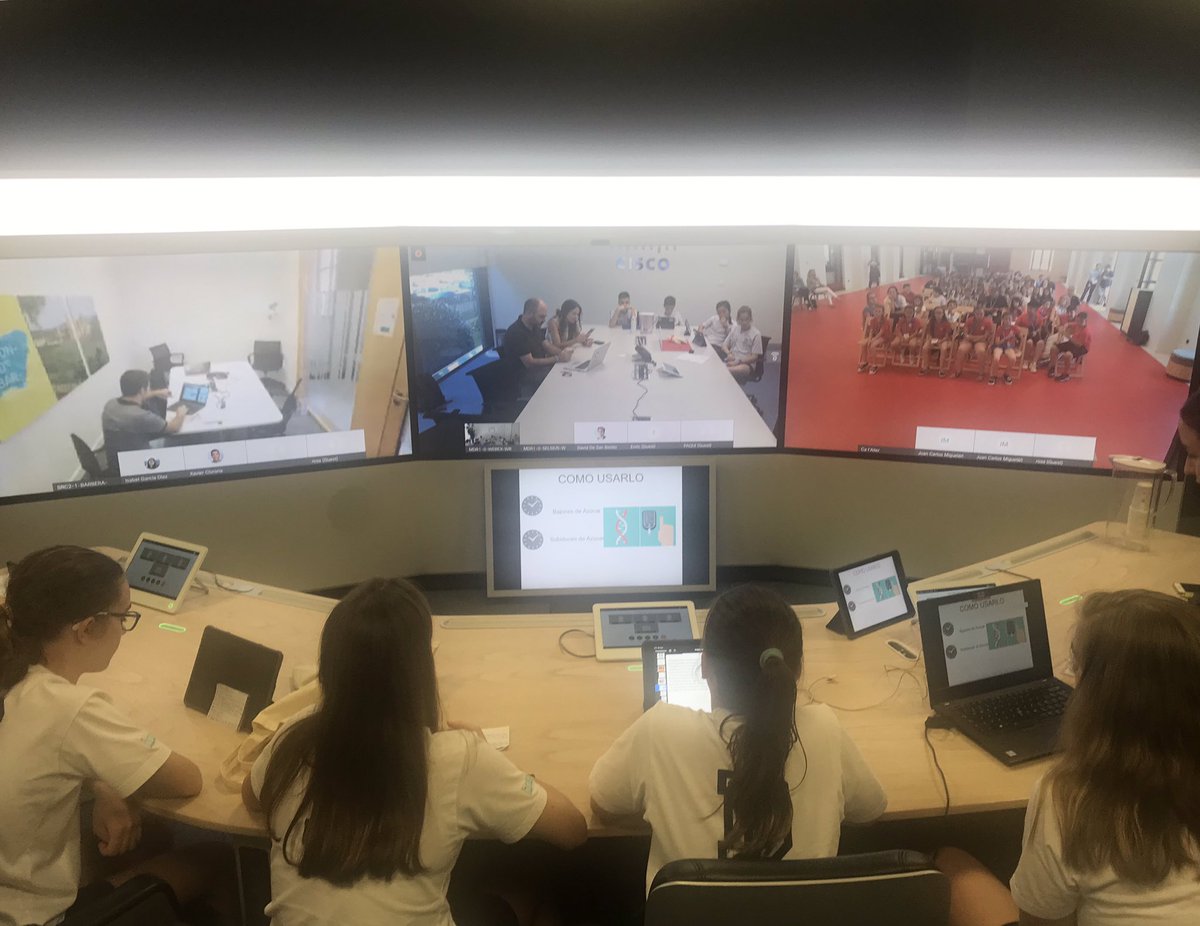 CarlaLucadeTena's tweet photo. Alumnos ganadores del los proyectos #ProgramaEscuela de @Colegio_Brains Lombillo y Moraleja nos presentan sus ideas: Be Wablu y Diabetik
@CiscoEscuela  @cisco_spain 
#Tecnología #TIC #Educacion #IoT #CiscoSouth #BeTheBridge
¡Enhorabuena equipos! https://t.co/8KMMvANtui