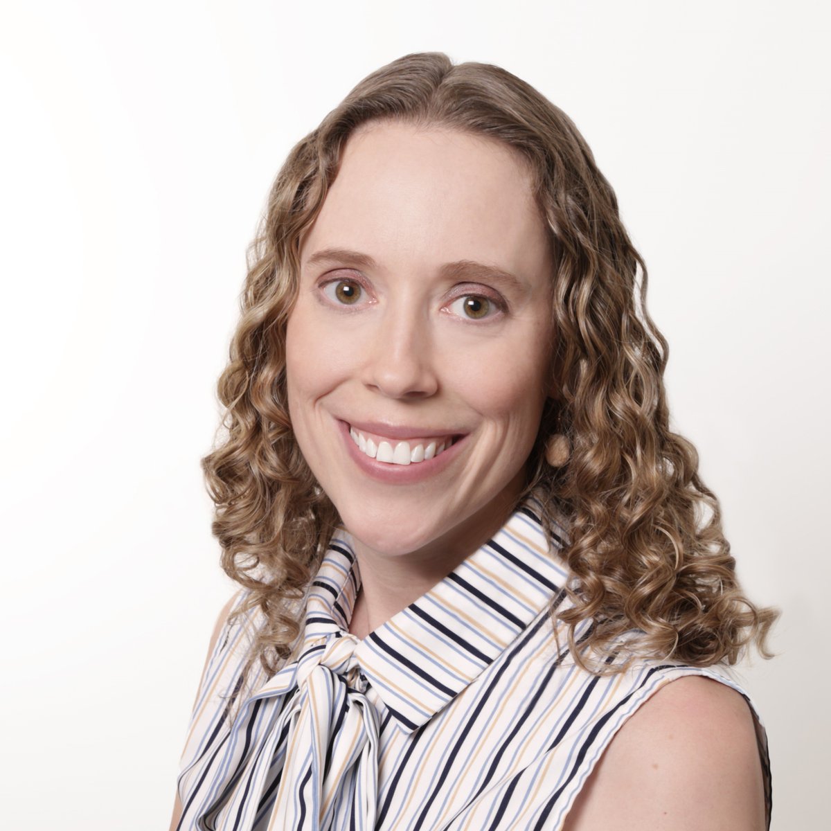 CGIARgender's tweet photo. A new #SeedsofChange19 interview with @PIM_CGIAR 's gender research coordinator @kkosec from @IFPRI reflecting on #GenderInAg #research methods and new challenges https://t.co/dCVwe7xTAN
Find the whole series (many more to come) at: https://t.co/IEO2xaQojw https://t.co/iGqJHDh6YS