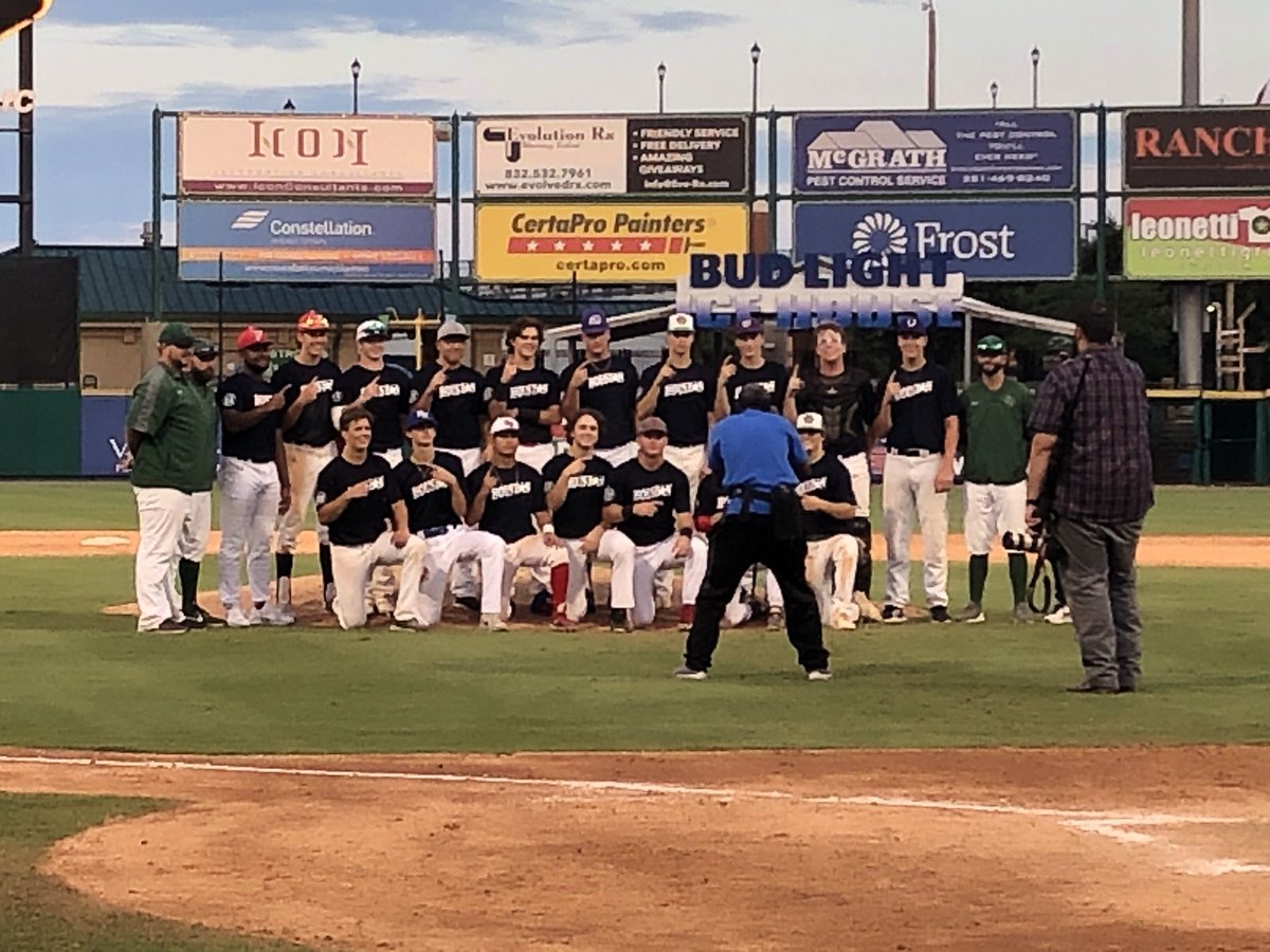 HeySoWell's tweet photo. Senior All Star Games at Constellation Field yesterday to cap off @Clay_Sowell high school baseball career.  Super special game with @KPARKBaseball1 coaches and long time friends/teammates! https://t.co/ZN4Mpj1Oex