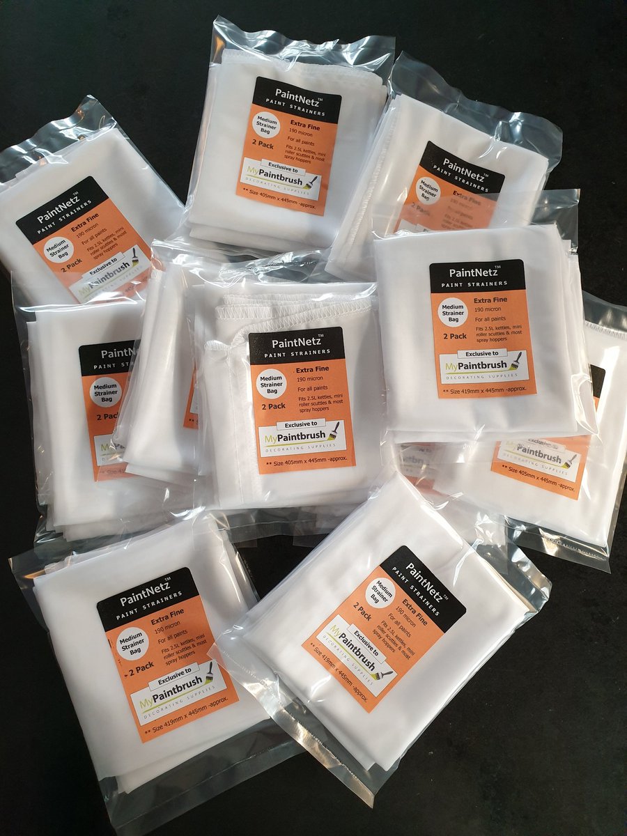 190 Micron Strainer Bags, available <a href="/MyPaintbrushUK/">MyPaintbrush</a> 

Fits 2.5L kettles, hoppers and 1 gallon roller scuttle.

Our Large size fit 10 tubs and buckets