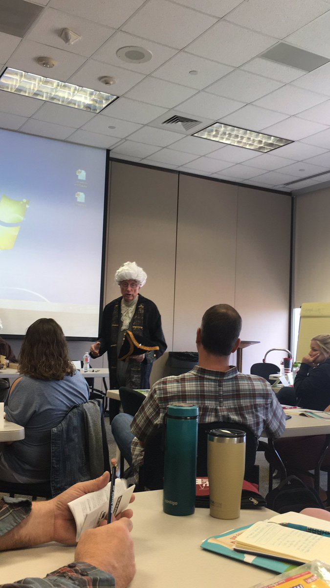 MDSHistory's tweet photo. A special appearance by Alexander Hamilton at the Ratification debate in NY. @texaslre #amazingPD #memorable @CHuckeba https://t.co/8OKOO1sHBN