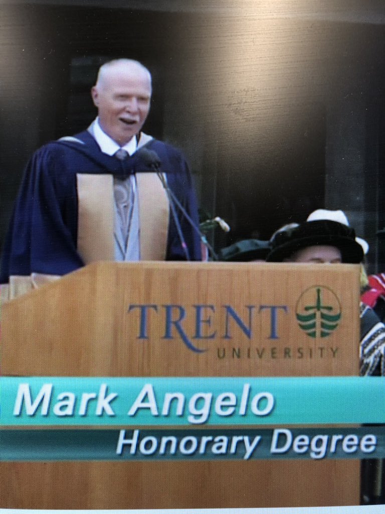 “Whatever your aspirations are, pursue them” and “embrace opportunities to explore” @TrentUniversity #trentconvo