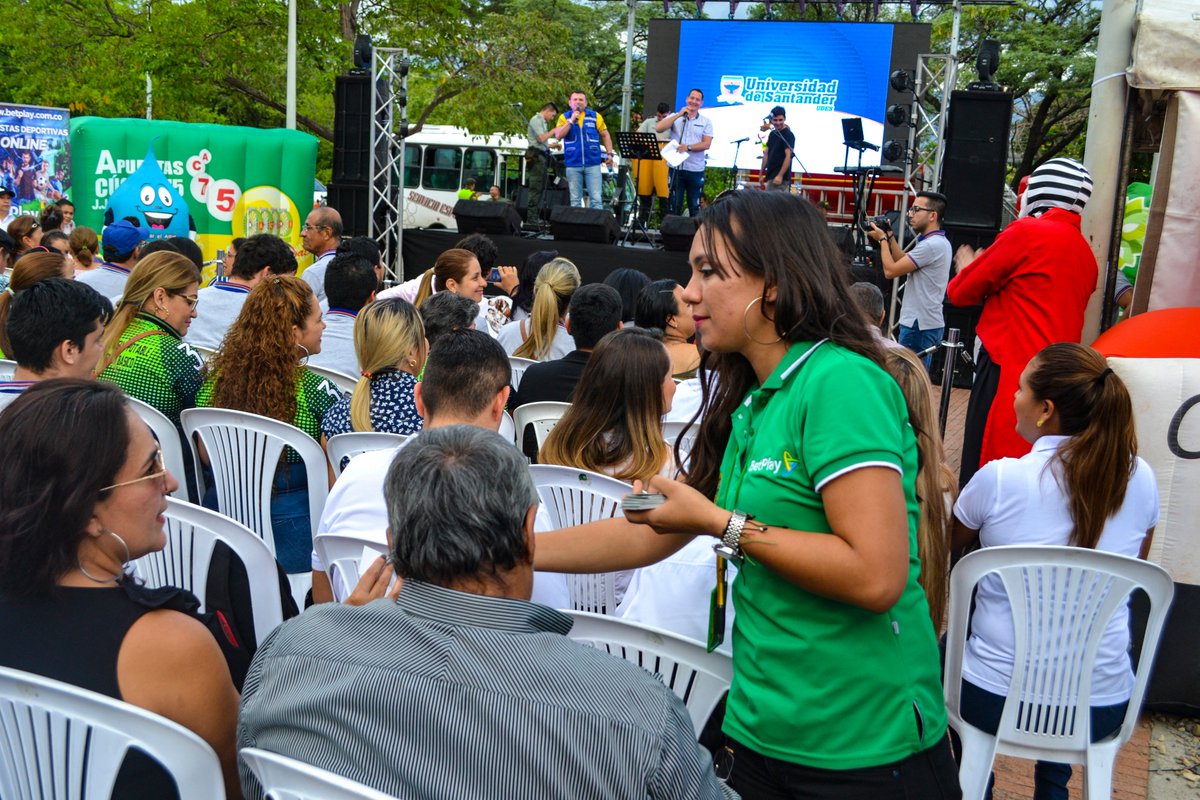 SuperGIROSNS's tweet photo. Apuestas Cúcuta 75 se unió al lanzamiento del proyecto Ciudad Canal, que busca convertir el canal Bogotá en un malecón cambiándole la cara al espacio y transformarlo en un lugar idóneo para visitar y hacer deporte. https://t.co/j1Fd1oNznS