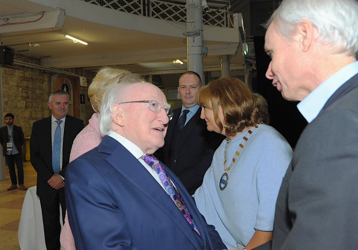 INMO_IRL's tweet photo. #FightingForAll – working with our colleagues from public sector unions across Europe to support and improve rights and conditions at work. #EPSUCongress19
(And we met @PresidentIRL!) https://t.co/jSkOAJbpyv