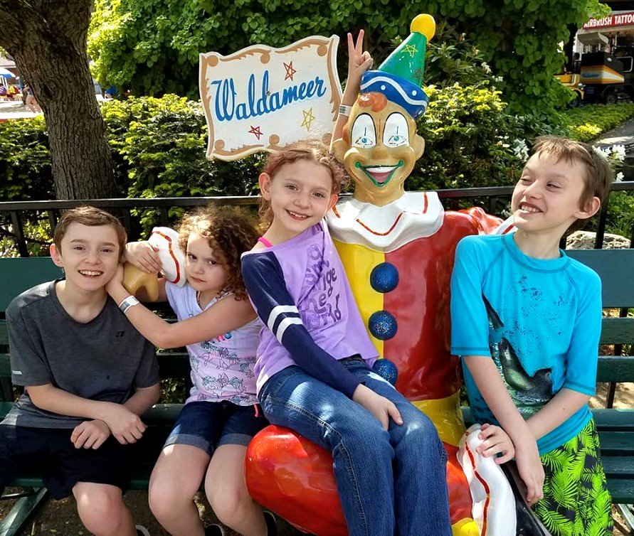 WeAreTheFreeman's tweet photo. Is Summer Here? Man, I hope so!

#Waldameerpark #waldameer #family #amusementpark #fun #swimming #swimpark #kids https://t.co/FuKoNdjY5C