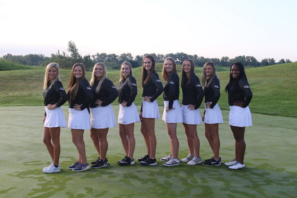 PNW_MWgolf's tweet photo. Celebrating this team on Women’s Golf Day! #studentathletes #PNWProud #roarpride🦁 https://t.co/RcNsum8wTM