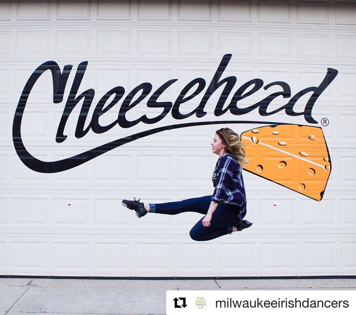 This #NationalCheeseDay, we'll be dancing till the cows come home 🐄🐄🐄