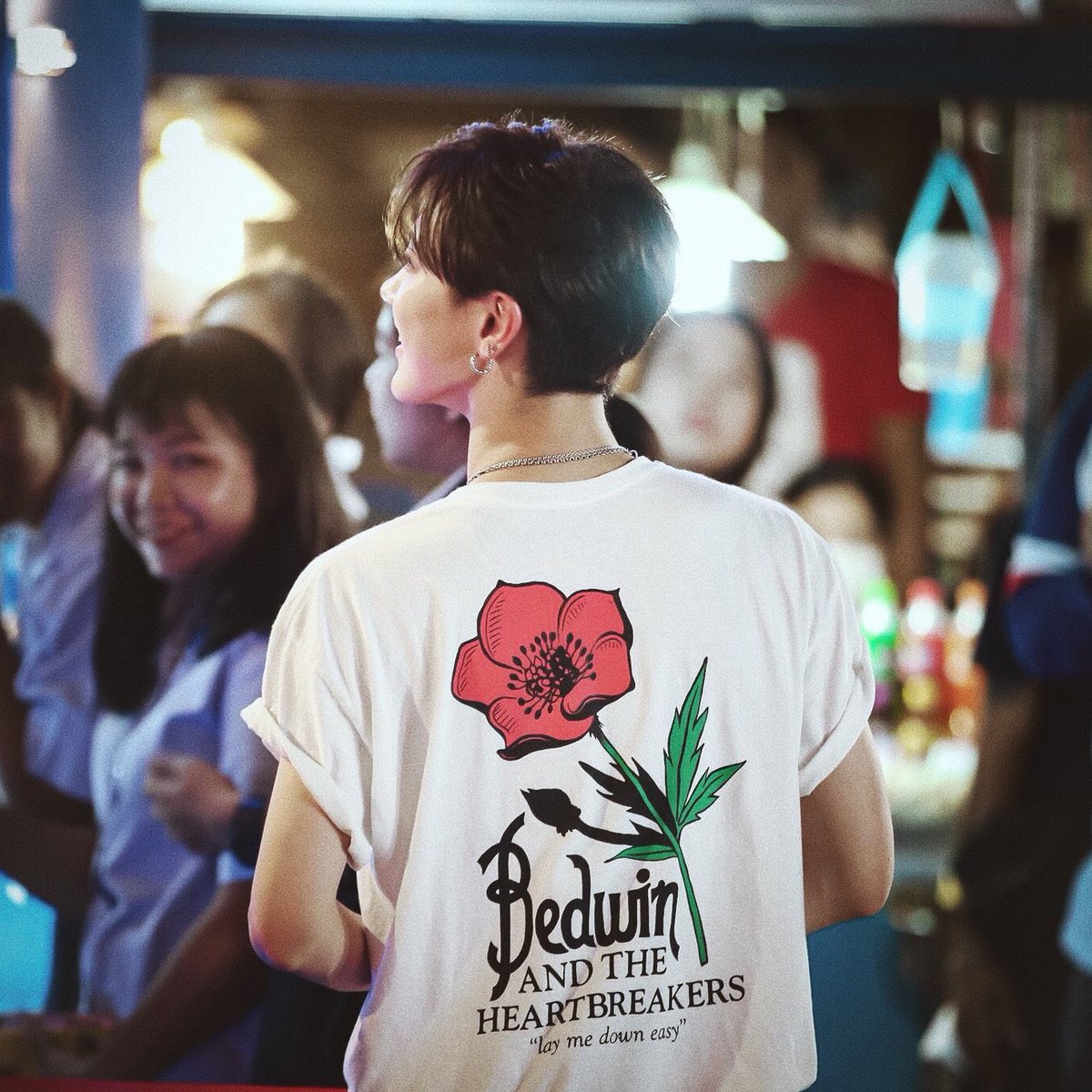 _ccxaa's tweet photo. “แกหนีเราไปไกลพอหรือยัง เราจะได้ร้องไห้ซักที” ㅡ ( kdy to เพื่อนคนนั้น ) https://t.co/xf2PRCsbEV
