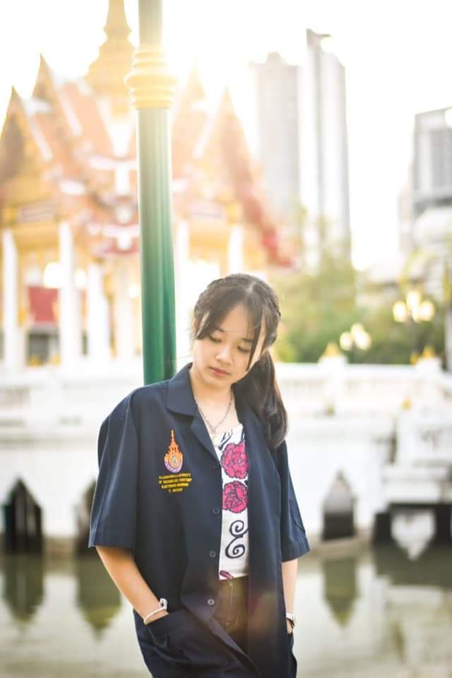 กิ๊ฟท์ tweet media